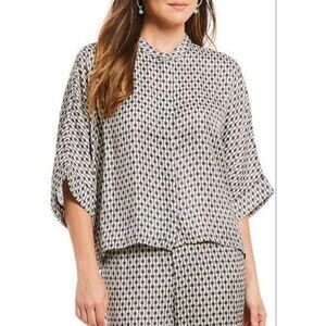 Bryn Walker Joe Shirt Medium Gray Geometric Charmeuse Boxy Crop Dolman Lagenlook